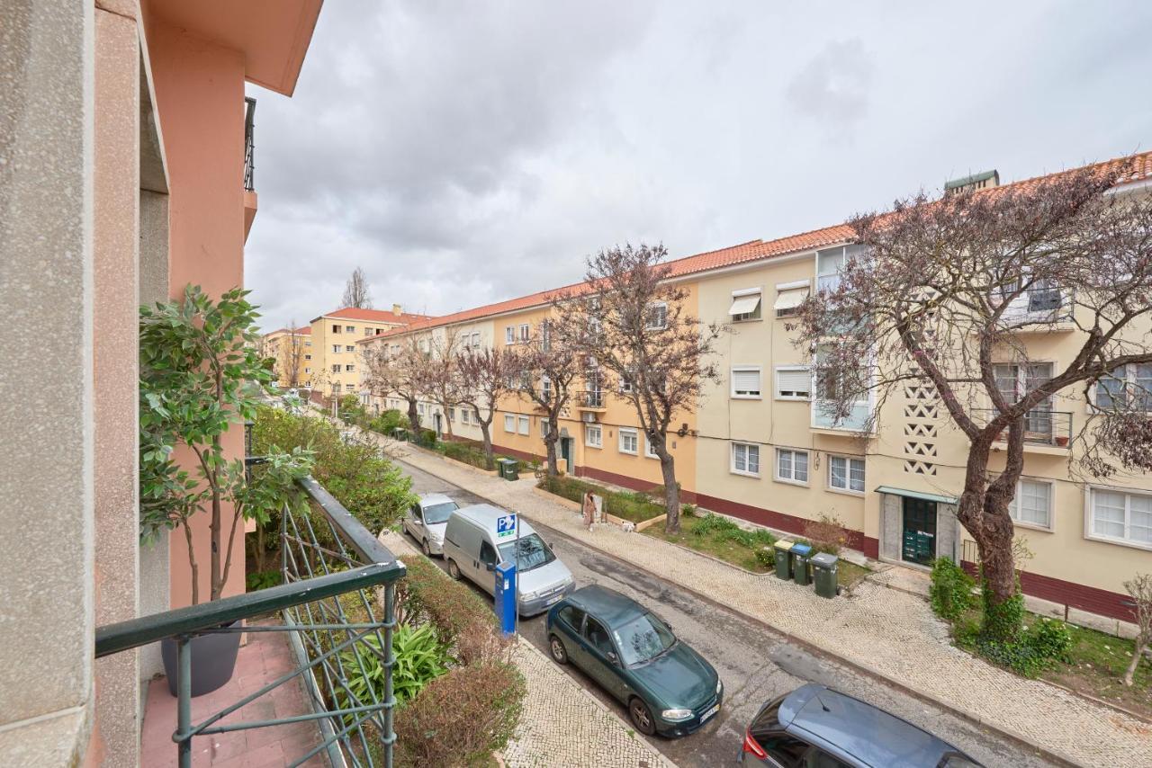 Sunny Renovated Apt With Ac, By Timecooler Lisboa المظهر الخارجي الصورة