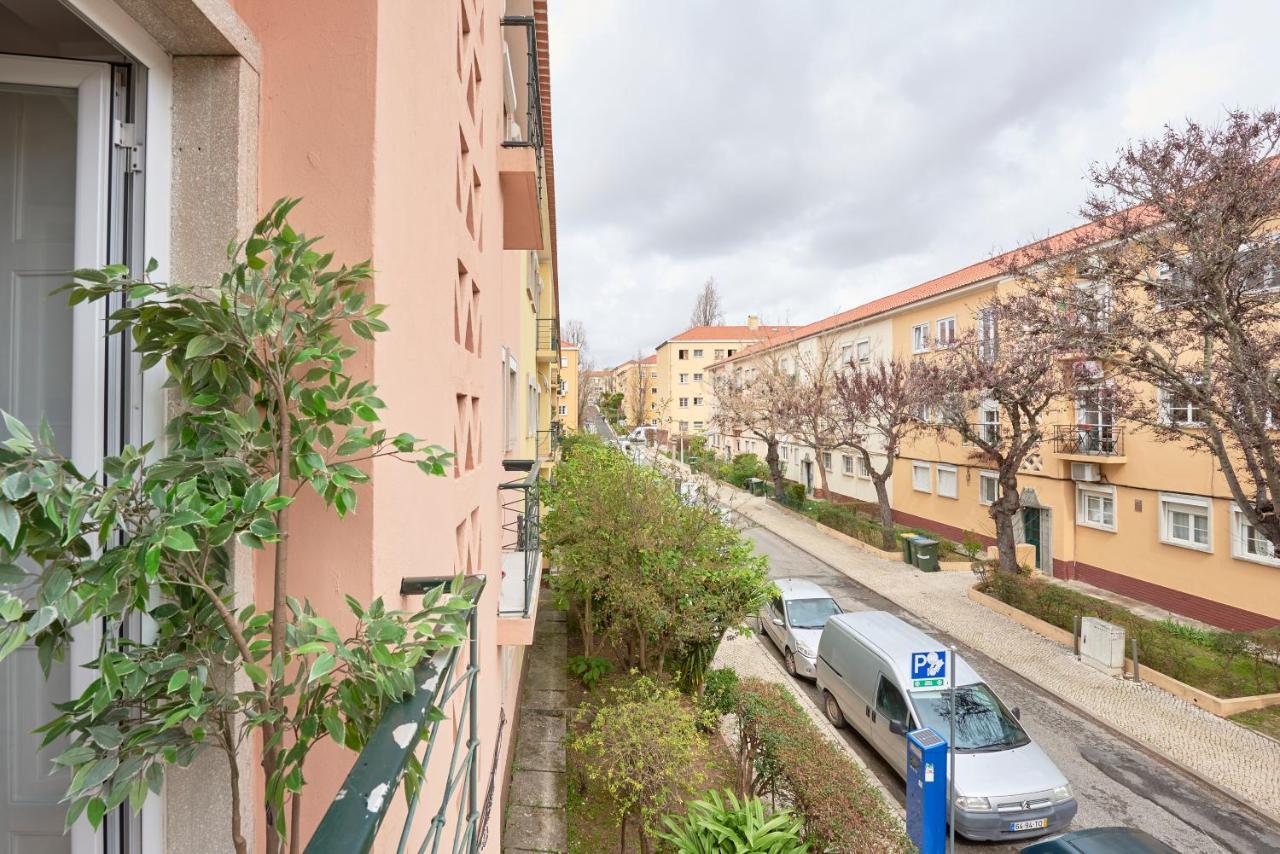 Sunny Renovated Apt With Ac, By Timecooler Lisboa المظهر الخارجي الصورة
